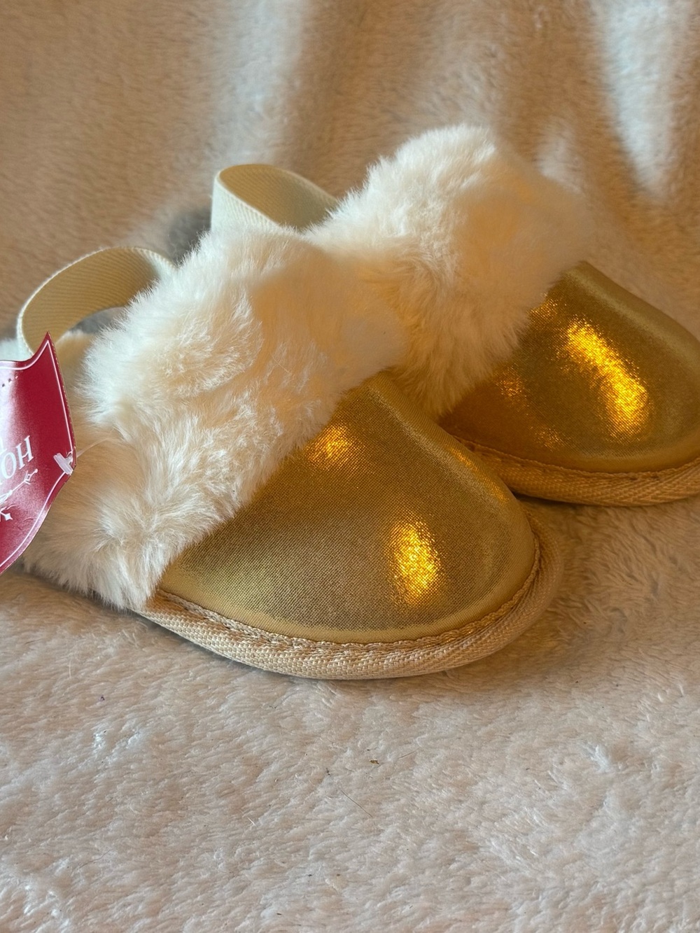Cozy Cream Faux Fur Slip-On Slippers Holiday Girls 7-8 New